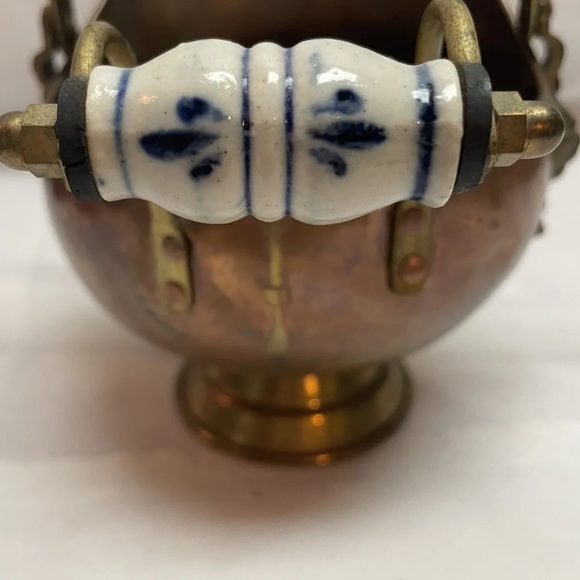 Vintage Holland Copper & Brass Scuttle with Delph handle - Picture 13 of 15